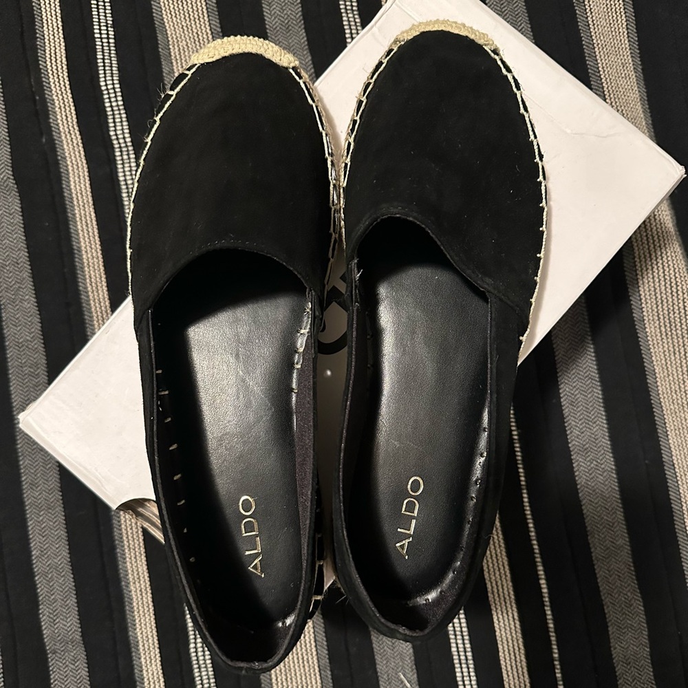 New in box Aldo Espadrilles